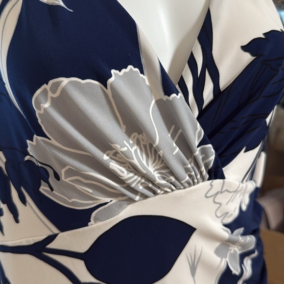 Ralph Lauren Floral Navy and White Dress - Picture 3 of 4